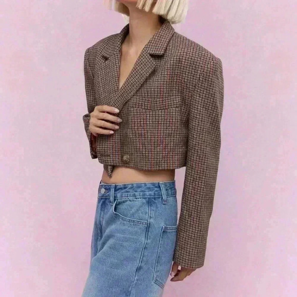 Multicolor Women's Plaid Wool Double Breasted Crop Jacket - Picture 4 of 4